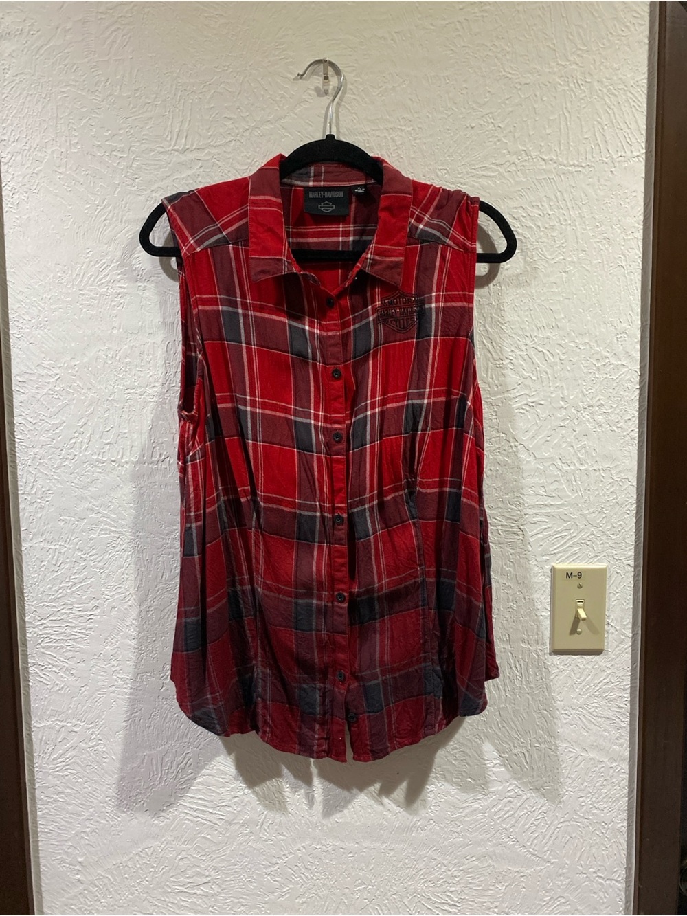 Harley-Davidson Red and Black Plaid Sleeveless Button-Down Top